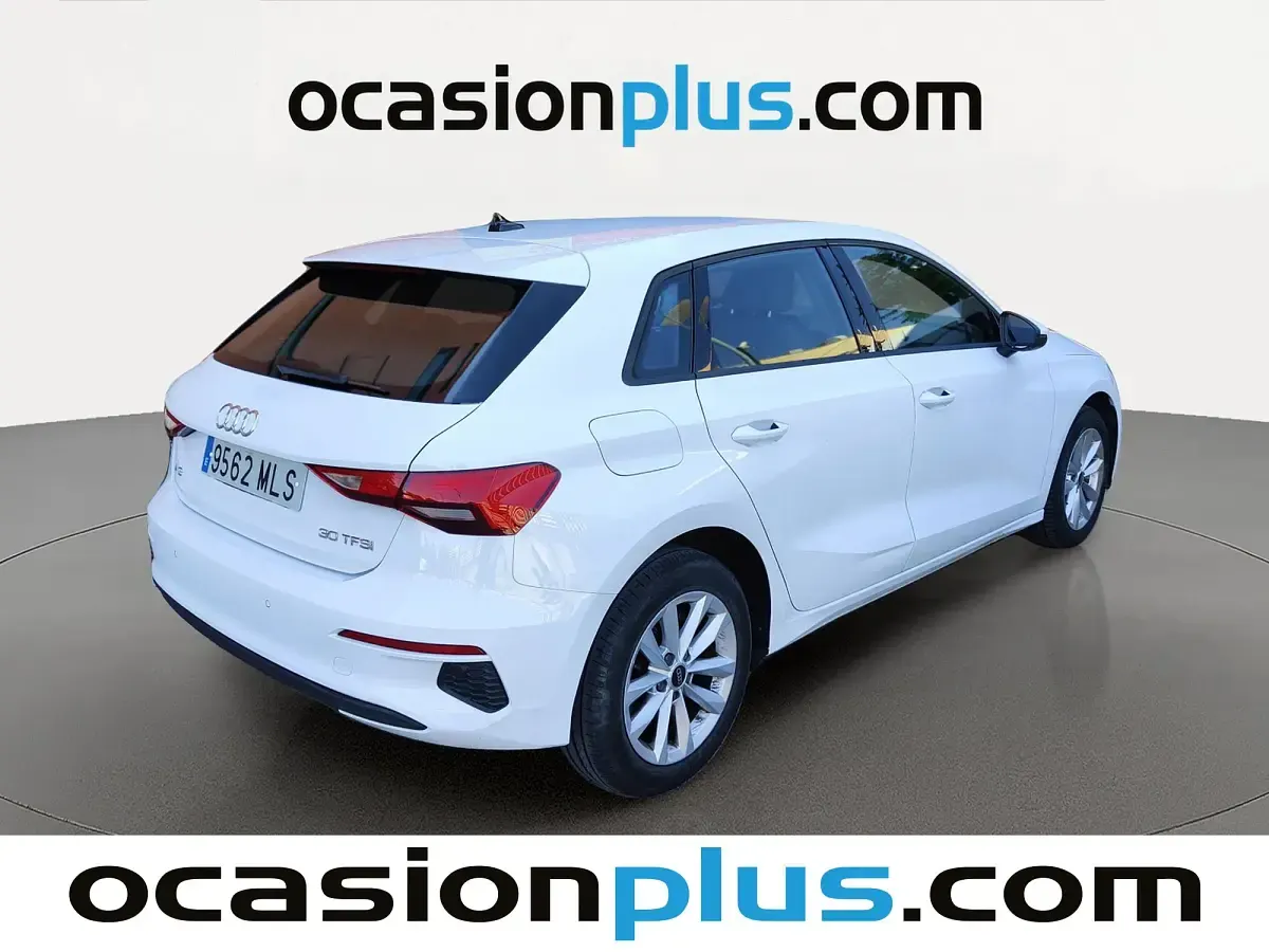 Usado Audi A3 110 CV (80 kW) 2023 Berlina