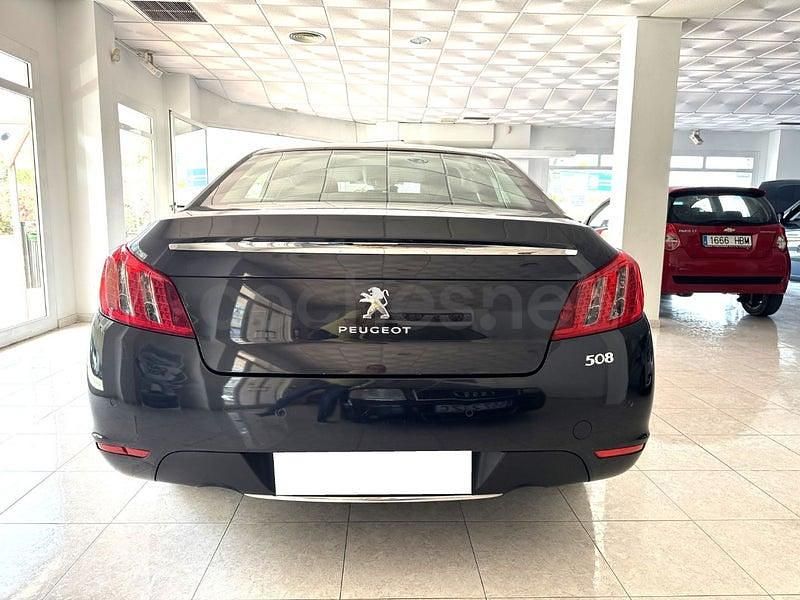 Usado Peugeot 508 Allure 112 CV (82 kW) 2012 Negro Berlina
