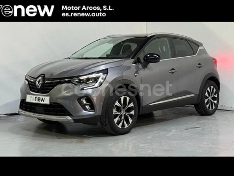 Usado Renault Captur Techno 90 CV (66 kW) 2024 Gris / plata SUV