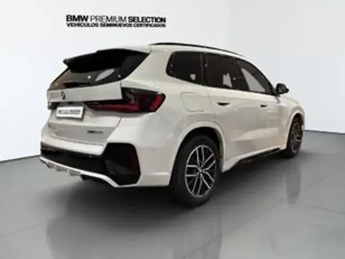 Usado BMW X1 Comfort Edition 245 CV (180 kW) 2025 Blanco SUV