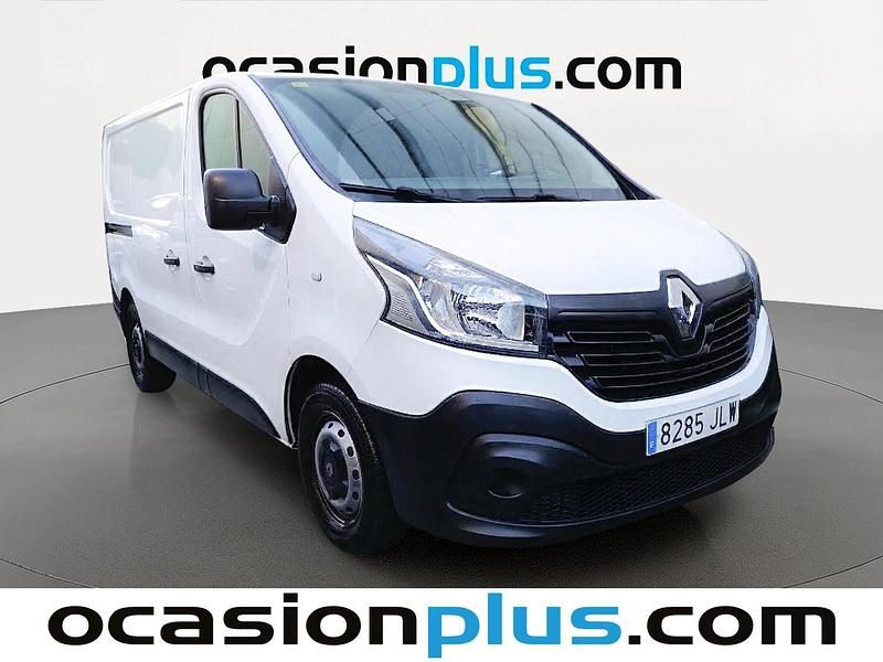 Usado Renault Trafic 115 CV (84 kW) 2016 Blanco Monovolumen