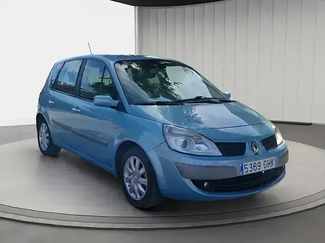 Usado Renault Scenic E-Tech Dynamique 106 CV (77 kW) 2008 Azul Monovolumen