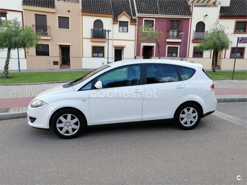 Blanco Usado 2009 Seat Altea XL Monovolumen | 4550 € (Precio justo) - Imagen 1/4