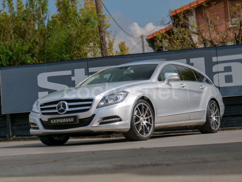 Usado Mercedes CLS350 Shooting Brake 265 CV (194 kW) 2012 Gris Familiar