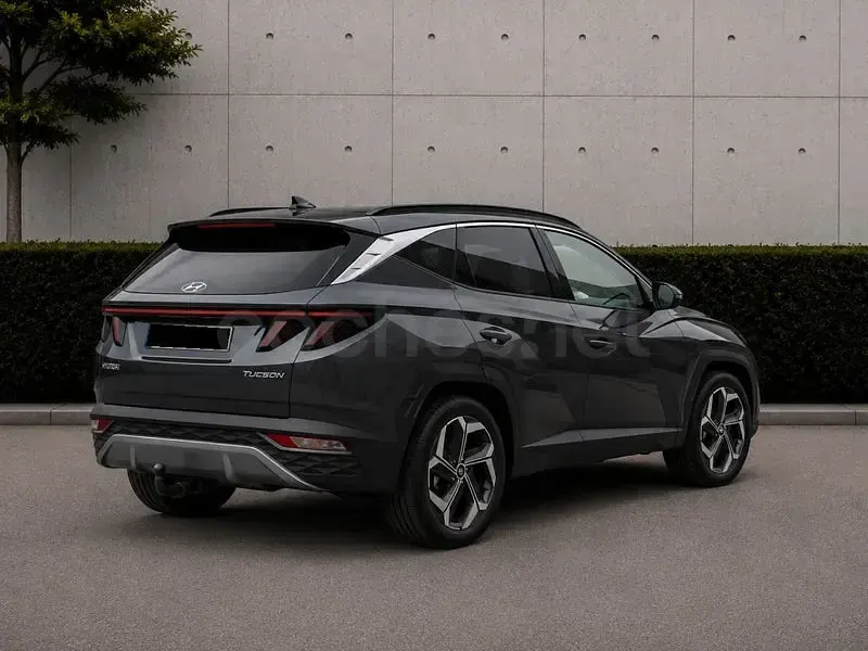 Usado Hyundai Tucson Style 180 CV (132 kW) 2021 Negro SUV