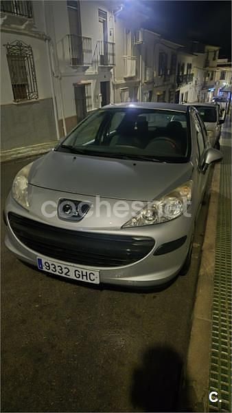 Gris / plata Usado 2008 Peugeot 207 Berlina | 4900 € (Precio justo) - Imagen 1/4