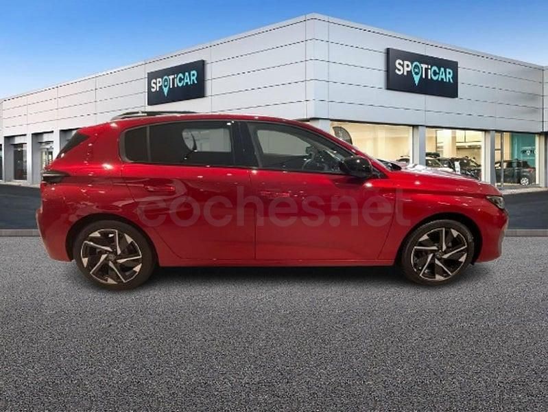 Usado Peugeot 308 Allure 130 CV (95 kW) 2024 Rojo Berlina