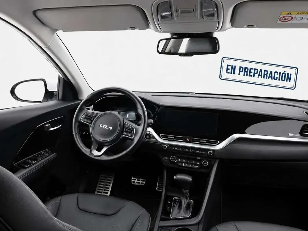 Usado Kia Niro 141 CV (103 kW) 2022 Blanco SUV