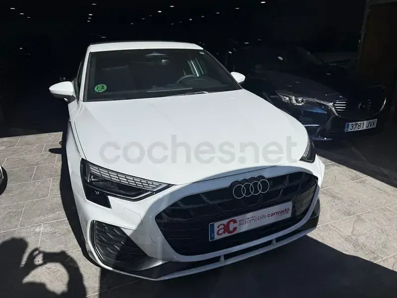 Usado Audi A3 S-Line 150 CV (110 kW) 2025 Blanco Berlina