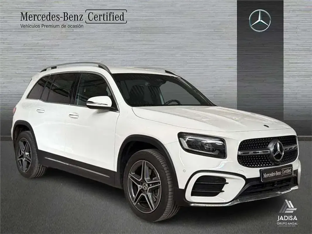 Usado Mercedes GLB200 150 CV (110 kW) 2025 SUV