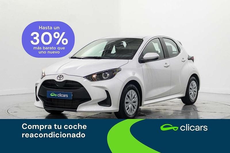 Blanco Nuevo 2024 Toyota Yaris Hybrid Active Utilitario | 20.490 € (Precio justo) - Imagen 1/4