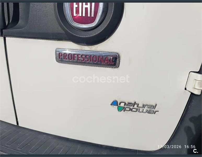 Usado Fiat Doblò 105 CV (77 kW) 2012 Blanco Monovolumen