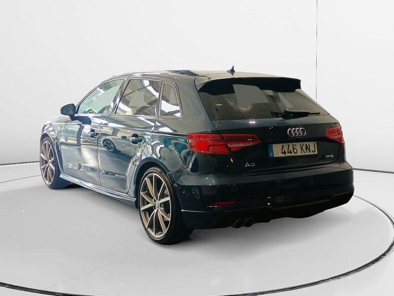 Usado Audi A3 S-Line 151 CV (111 kW) 2018 Azul Utilitario