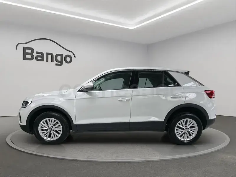 Usado VW T-Roc Business 115 CV (84 kW) 2025 Blanco SUV