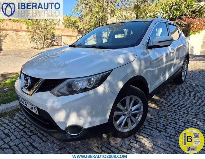 Usado Nissan Qashqai Acenta 131 CV (96 kW) 2015 Blanco SUV