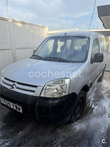 Gris / plata Usado 2009 Citroën Berlingo Monovolumen | 4200 € (Precio justo) - Imagen 1/2