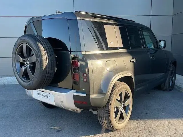 Usado Land Rover Defender SE 404 CV (297 kW) 2025 Otro SUV