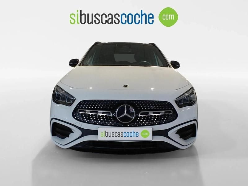Usado Mercedes GLA200 150 CV (110 kW) 2024 Blanco SUV