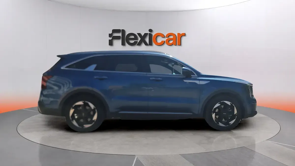 Usado Kia Sorento Premium 215 CV (158 kW) 2025 Azul SUV