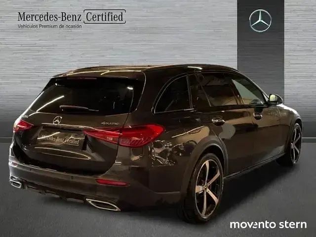 Usado Mercedes C220 Avantgarde 200 CV (147 kW) 2024 Gris Familiar