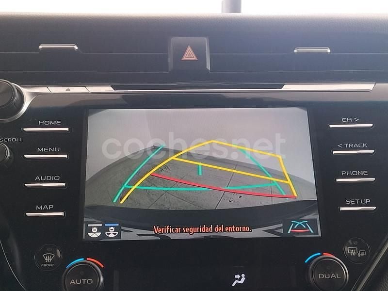 Usado Toyota Camry Advance 218 CV (160 kW) 2020 Marrón Berlina