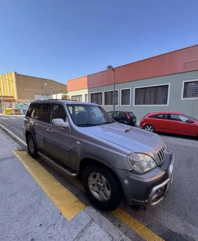 Usado Hyundai Terracan 150 CV (110 kW) 2003 Gris SUV