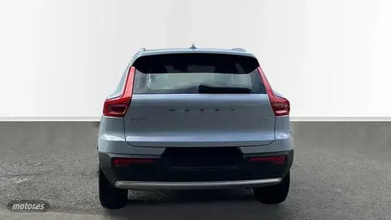 Nuevo Volvo XC40 Core 2026 Azul SUV