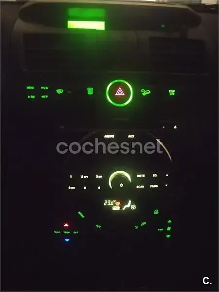 Usado SsangYong Rexton II 165 CV (121 kW) 2007 Negro SUV