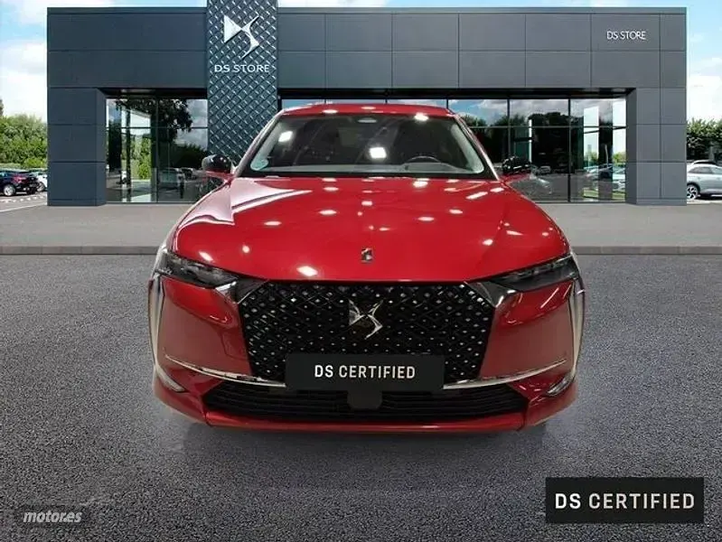 Usado DS Automobiles DS4 Crossback Trocadero 130 CV (95 kW) 2022 Rojo SUV