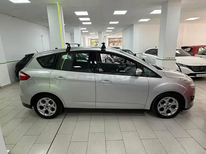 Usado Ford C-MAX Trend 116 CV (85 kW) 2014 Gris / plata Monovolumen