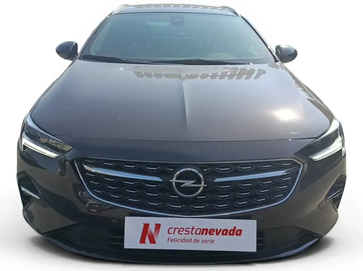 Usado Opel Insignia Business Elegance 176 CV (129 kW) 2021 Negro Familiar