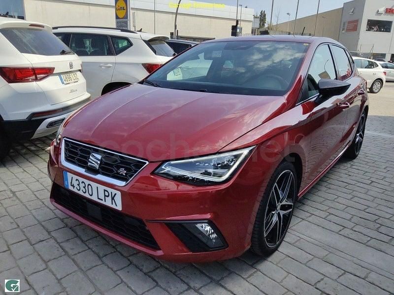 Usado Seat Ibiza FR 150 CV (110 kW) 2021 Granate Utilitario