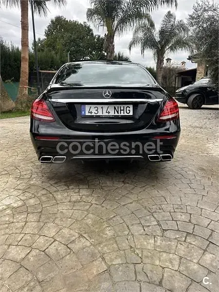 Usado Mercedes E63 AMG 571 CV (419 kW) 2019 Negro Berlina