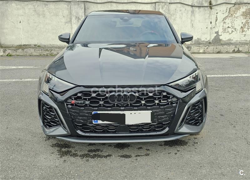 Gris / plata Usado 2023 Audi RS3 Sportback Utilitario | 53.900 € (Super precio) - Imagen 1/4