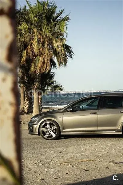 Usado VW Golf VII R 300 CV (220 kW) 2015 Beige Berlina