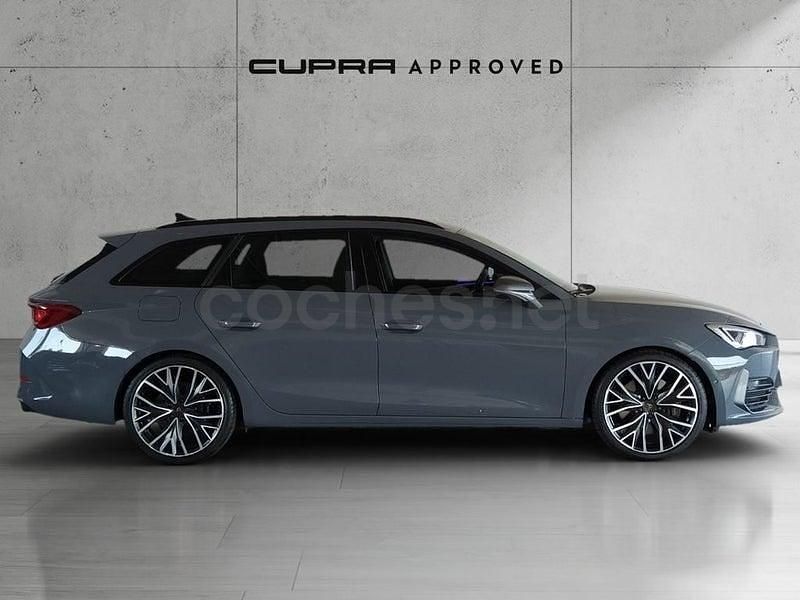 Usado Cupra Leon VZ 310 CV (228 kW) 2021 Gris / plata Familiar
