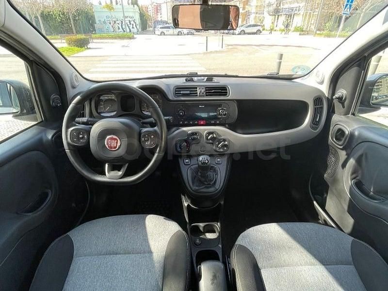 Usado Fiat Panda Lounge 69 HP (50 kW) 2017 Cinzento Citadino