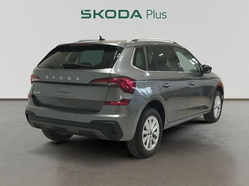 Nuevo Skoda Fabia Selection 80 CV (58 kW) 2025 Gris Utilitario
