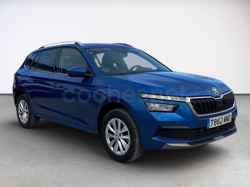 Usado Skoda Kamiq Ambition 110 CV (80 kW) 2023 Azul SUV