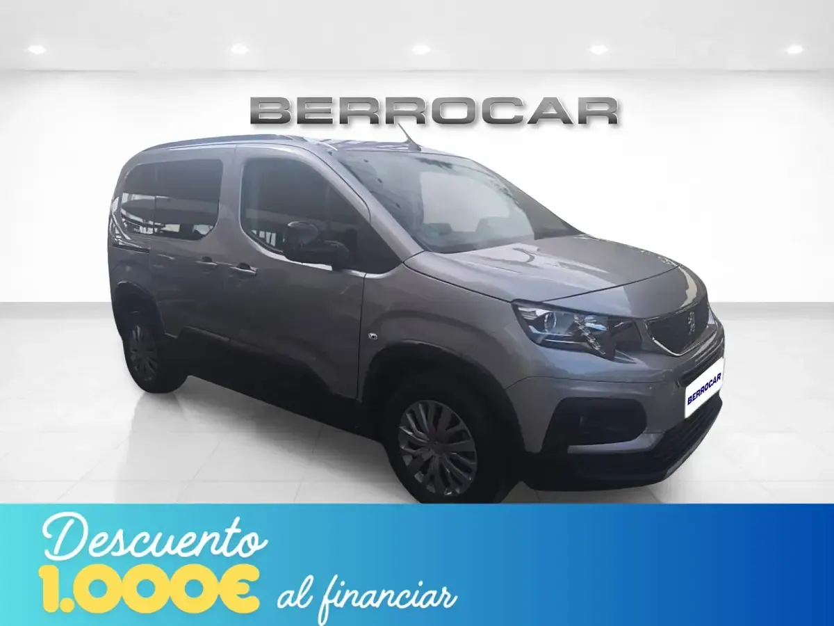 Usado Peugeot Rifter Allure 100 CV (73 kW) 2023 Gris Monovolumen