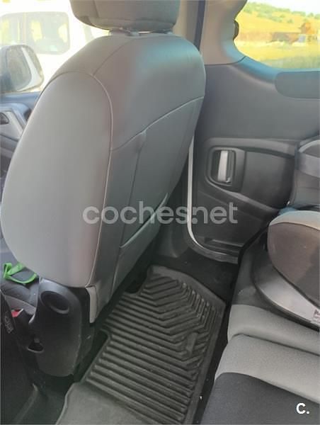 Usado Citroën Berlingo Feel 100 CV (73 kW) 2016 Blanco Monovolumen