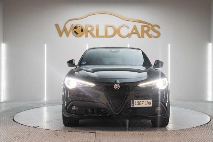 Usado Alfa Romeo Stelvio Veloce 209 CV (153 kW) 2021 SUV