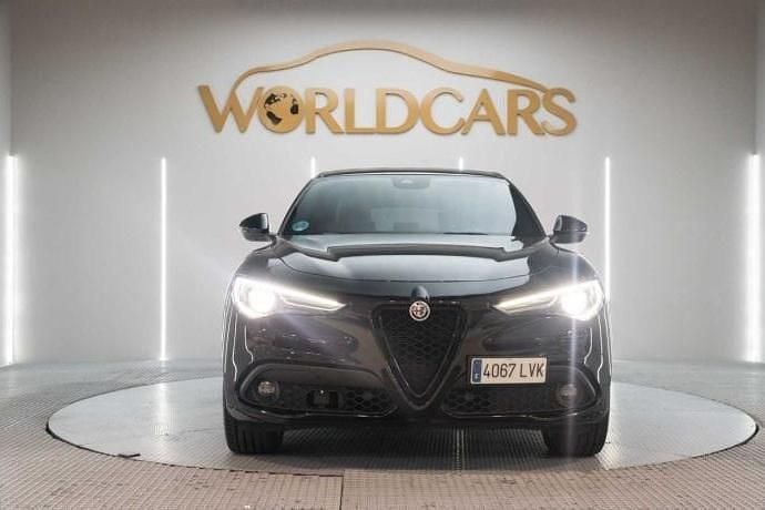 Usado Alfa Romeo Stelvio Veloce 210 CV (154 kW) 2021 SUV