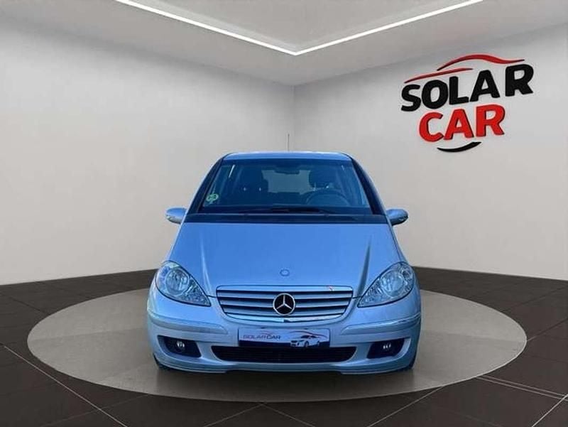 Usado Mercedes A160 Classic 82 CV (60 kW) 2007 Gris Utilitario