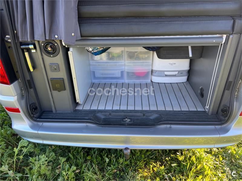 Usado Mercedes Viano 163 CV (119 kW) 2012 Gris / plata Monovolumen