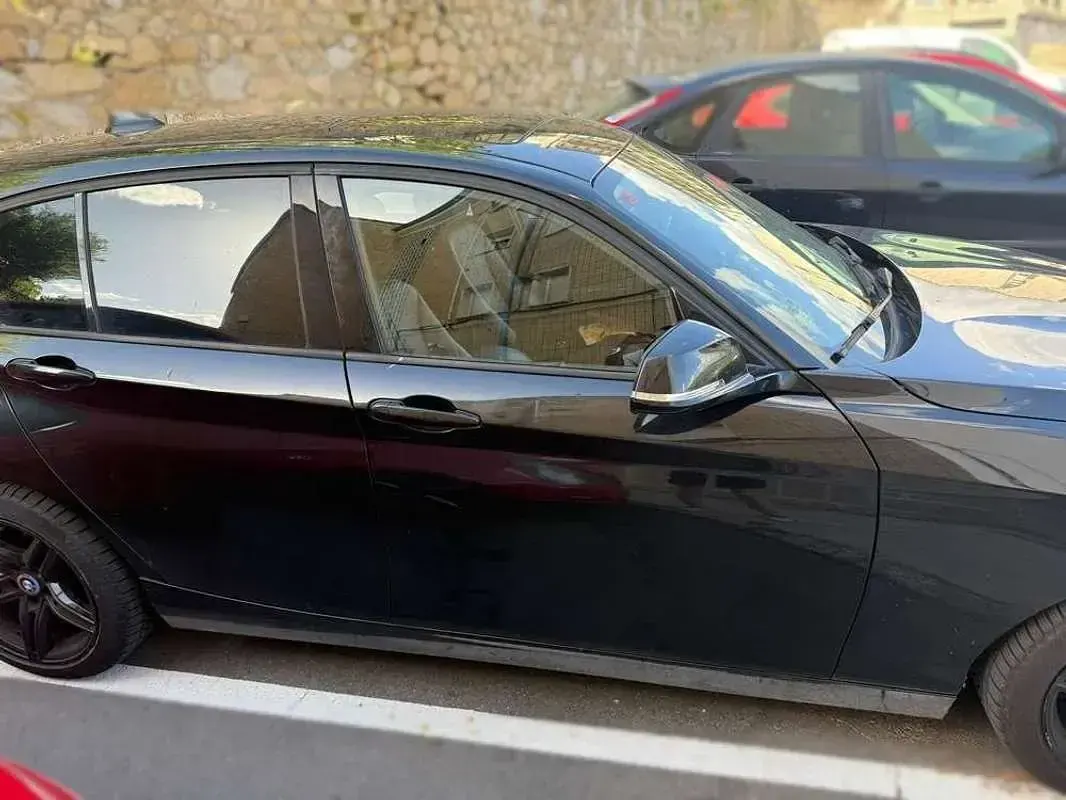 Usado BMW 125 218 CV (160 kW) 2012 Negro Utilitario