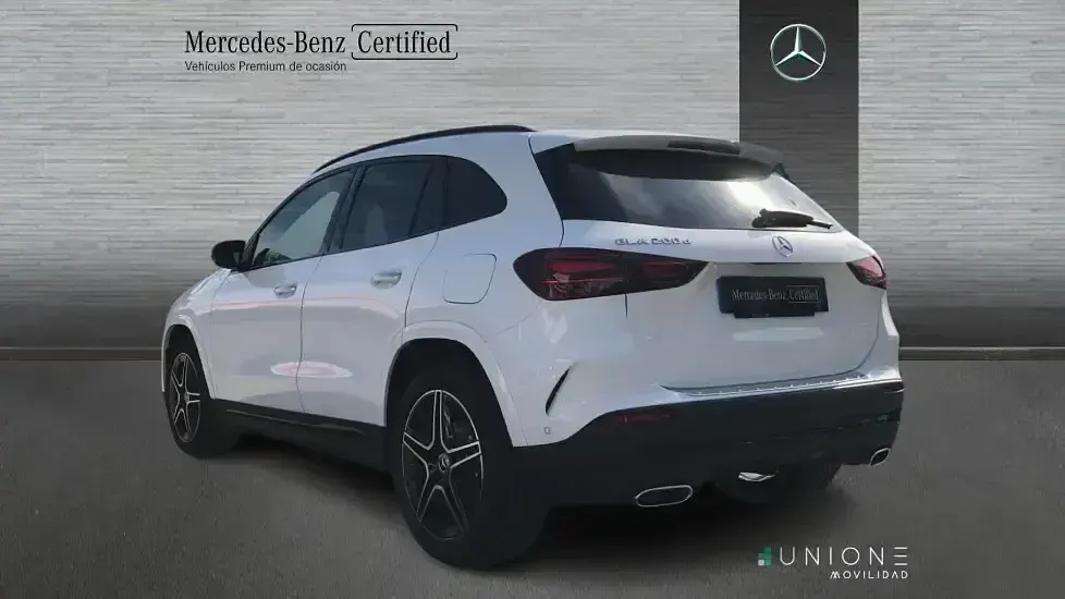 Usado Mercedes GLA200 150 HP (110 kW) 2026 Branco SUV