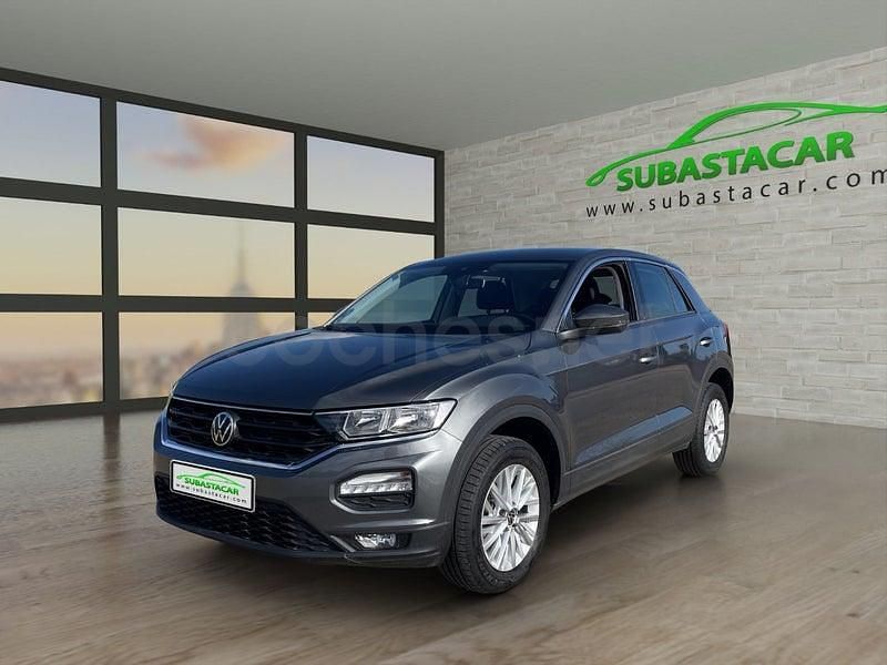 Usado VW T-Roc Edition 115 CV (84 kW) 2020 Gris / plata SUV