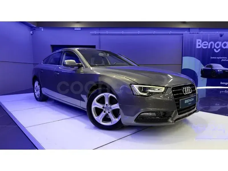 Usado Audi A5 Sportback Advanced 150 CV (110 kW) 2016 Gris / plata Utilitario