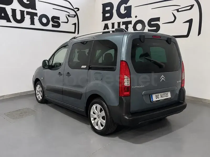 Usado Citroën Berlingo XTR 90 CV (66 kW) 2010 Azul Monovolumen